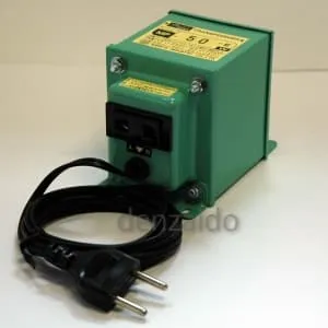 MF500U (日章工業)｜【海外滞在用】アップダウントランス｜配線器具