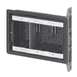 遮音スイッチボックス3コ用(10個入) SB-3WCS SB-3WCS (未来工業)｜未来工業製｜電気配管｜電材堂【公式】
